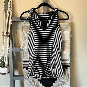 Lorna Jane striped hooded tank #460